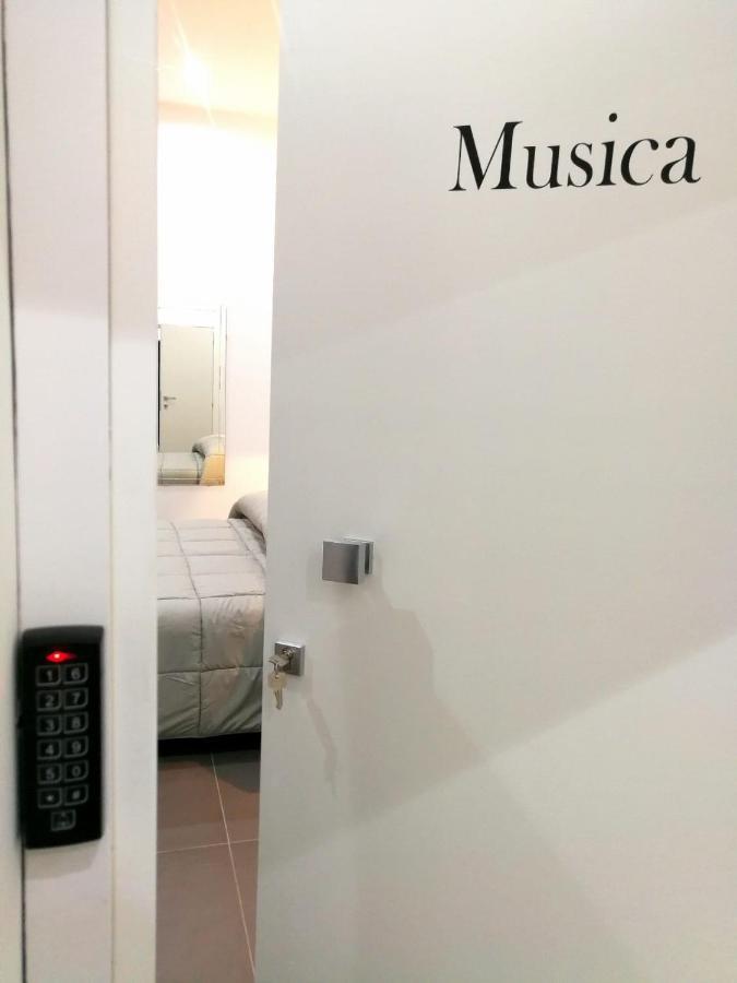 Lombardi Luxury Home Napoli Eksteriør billede