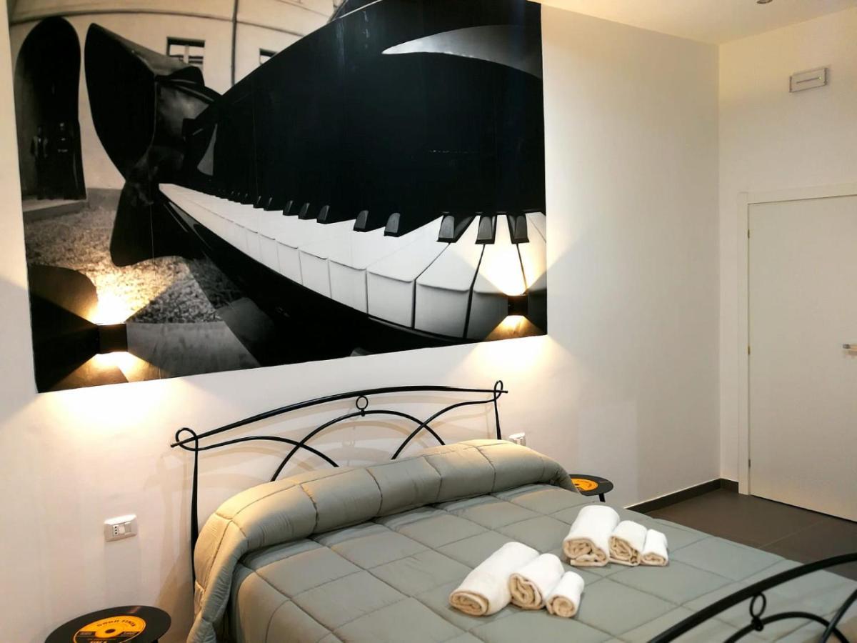 Lombardi Luxury Home Napoli Eksteriør billede