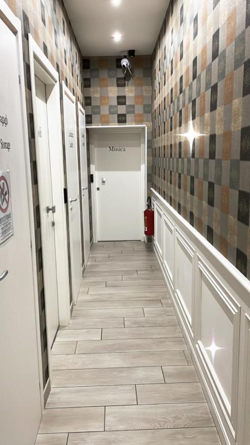 Lombardi Luxury Home Napoli Eksteriør billede